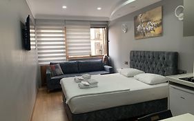 Taxim Sunpera Suites